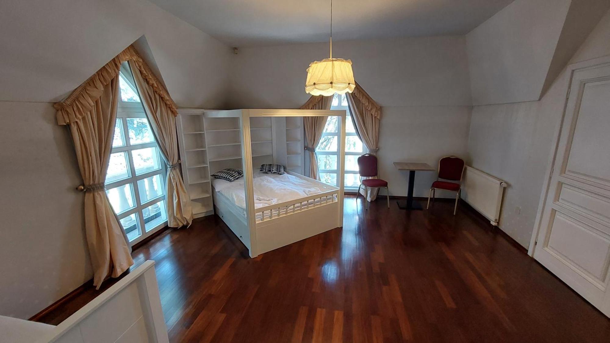 Castle Garden *** Apartment Szombathely Ruang foto